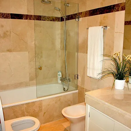 Apartamento Stunning Beachfront Penthouse Estepona